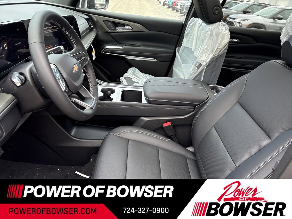 New 2026 Chevrolet Traverse LT w/ Sun and Wheel Package image 4