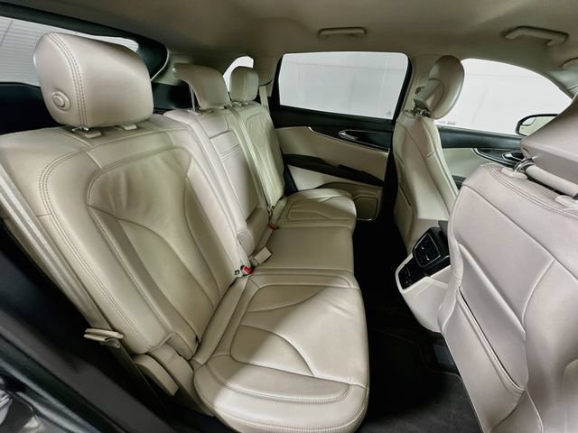 Used 2018 Lincoln MKX Select AWD/4WD image 31