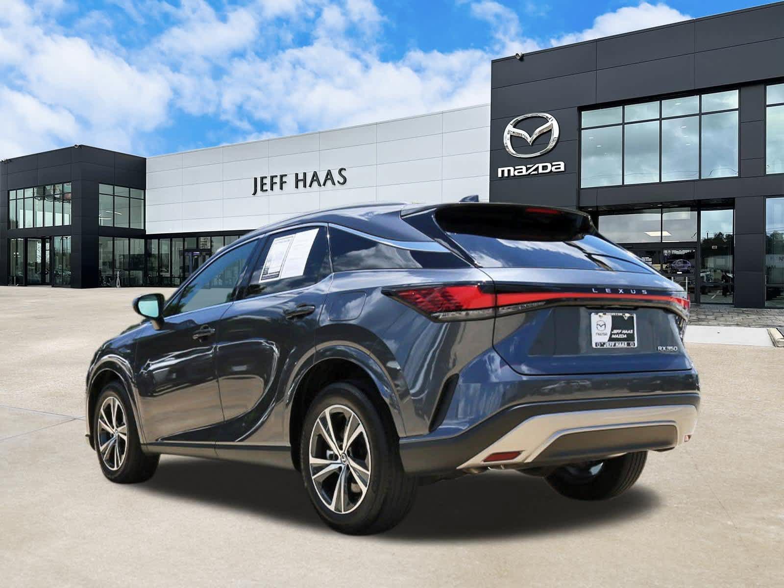 Used 2024 Lexus RX 350 Premium w/ Convenience Package FWD image 2