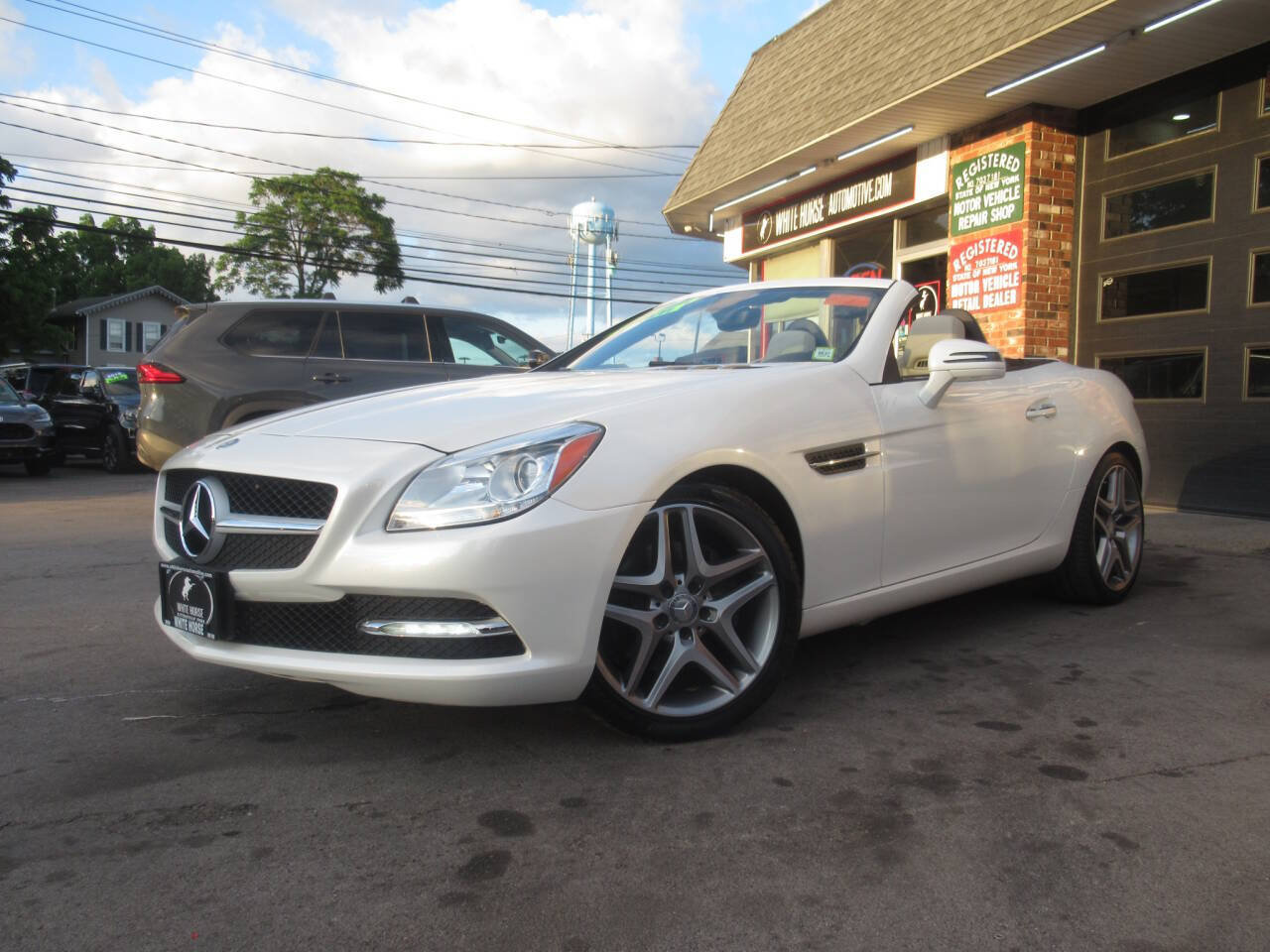 Used 2016 Mercedes-Benz SLK 300 image 38