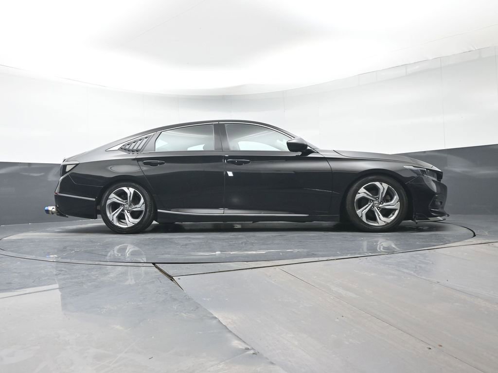 Used 2020 Honda Accord EX image 34