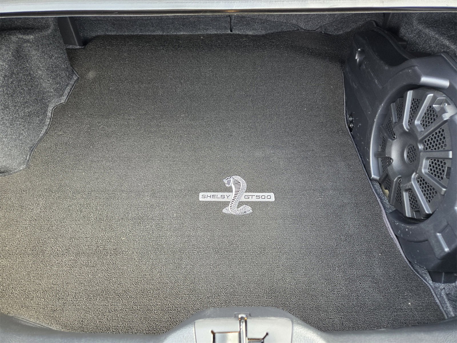 Used 2014 Ford Mustang Shelby GT500 w/ Equipment Group 821A image 31