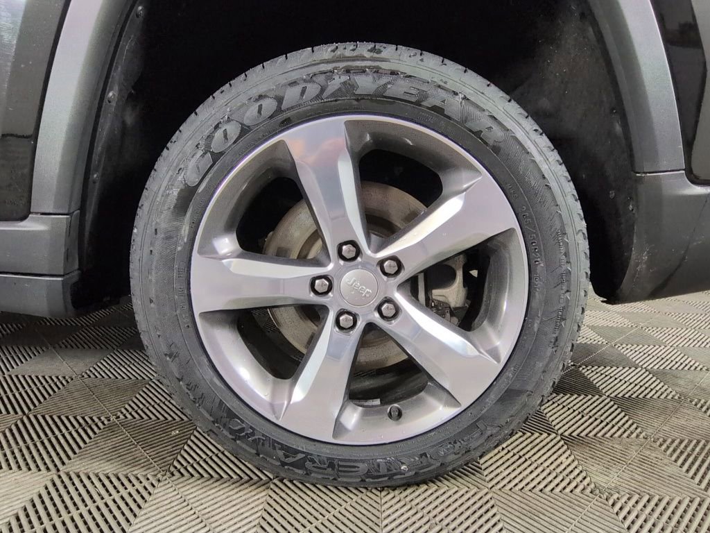 Used 2021 Jeep Grand Cherokee L Limited AWD/4WD image 13