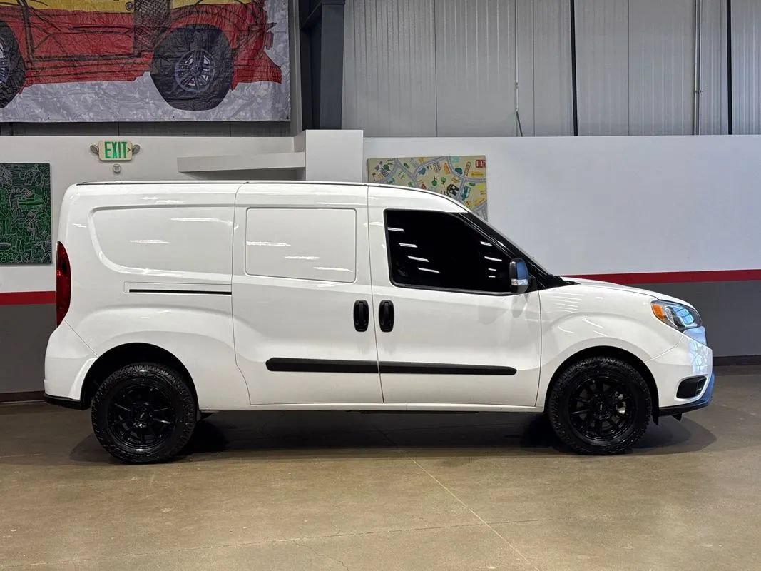 Used 2022 RAM ProMaster City Tradesman FWD image 4