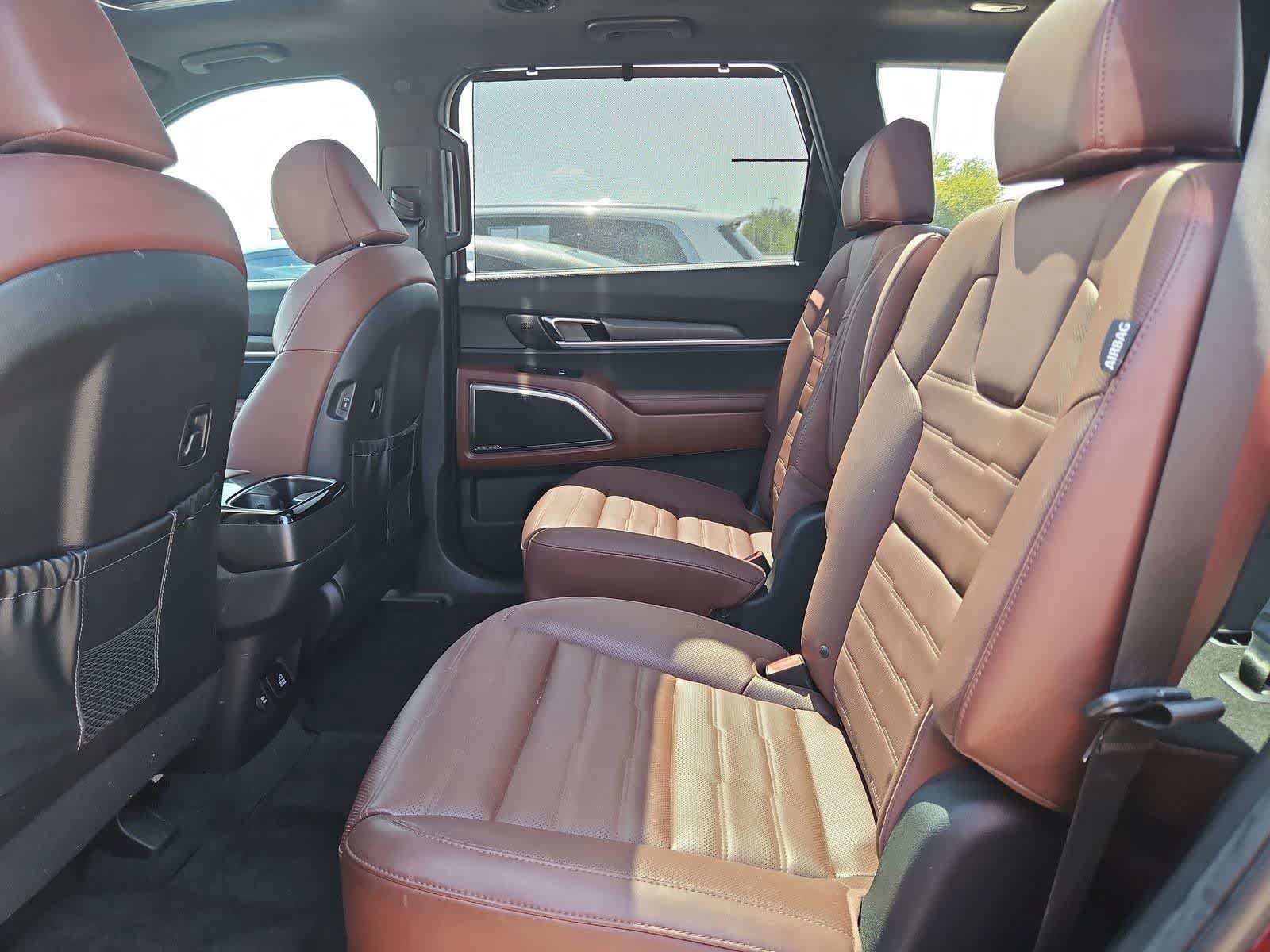 Used 2024 Kia Telluride SX Prestige AWD/4WD image 19