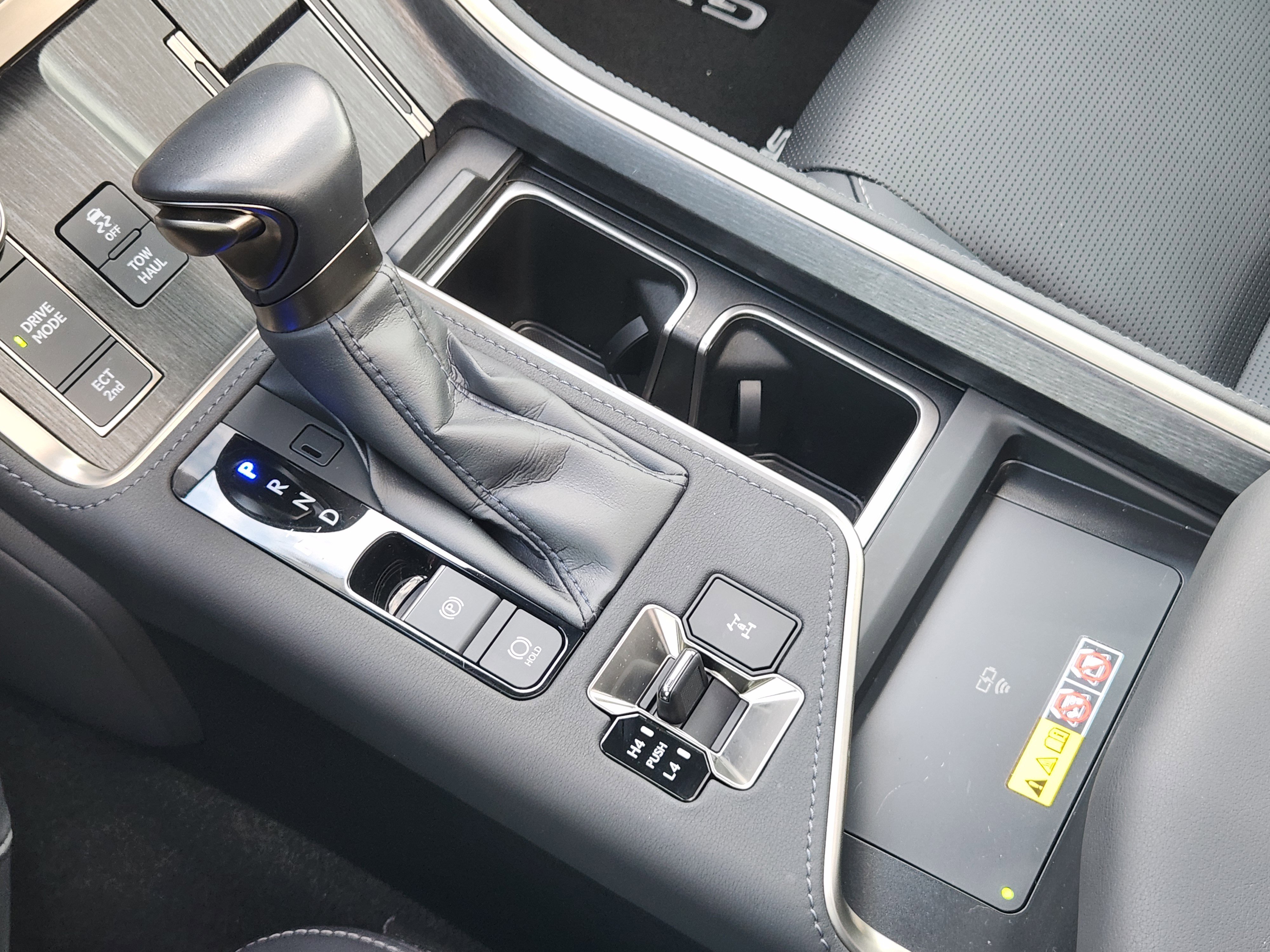 Used 2024 Lexus GX 550 image 24