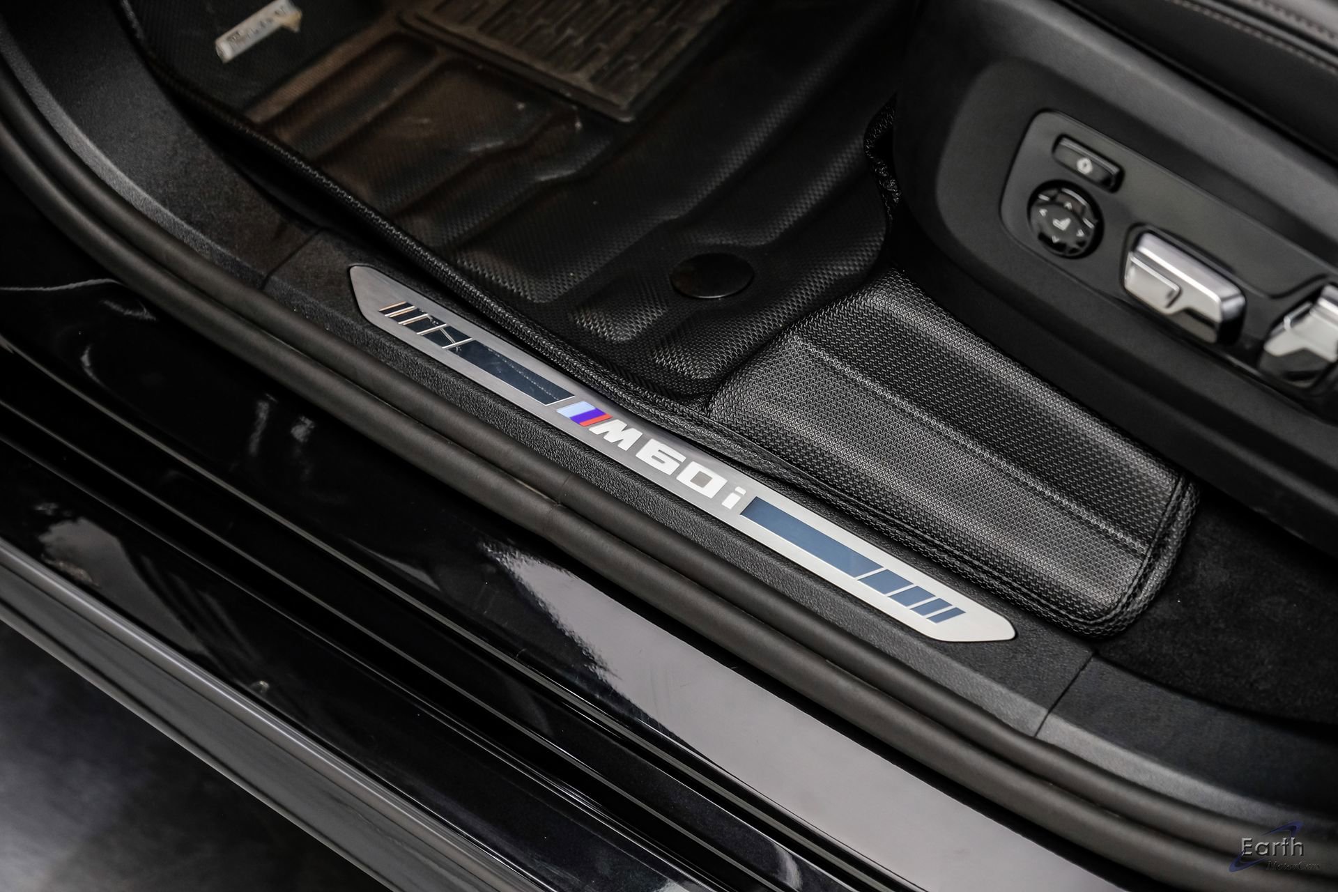 Used 2026 BMW X7 M60i AWD/4WD image 42