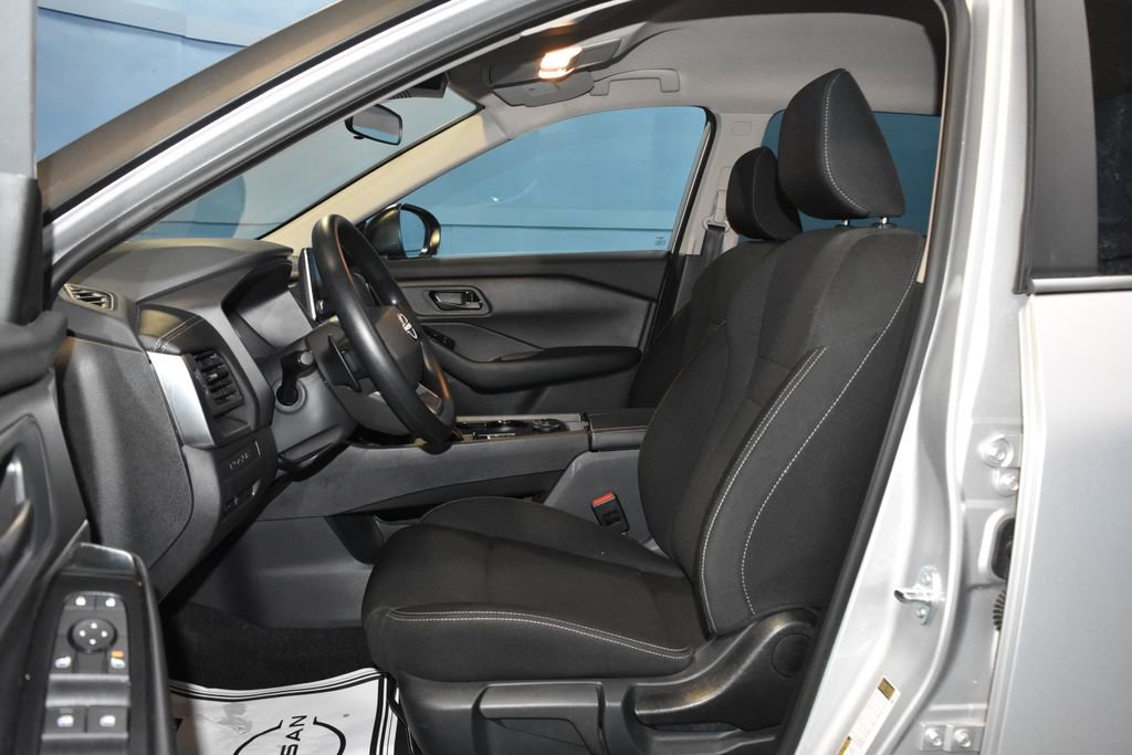 Certified 2025 Nissan Rogue S image 6