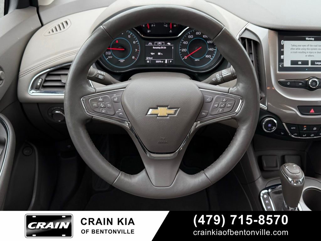 Used 2017 Chevrolet Cruze Premier w/ Enhanced Convenience Package FWD image 27