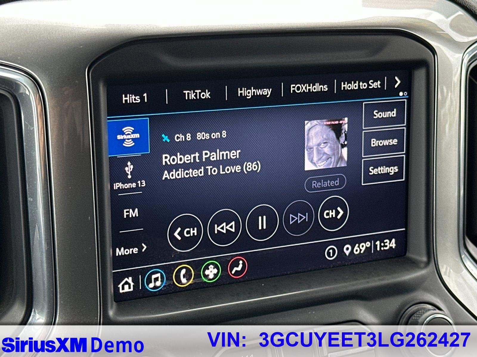 Used 2020 Chevrolet Silverado 1500 RST image 34