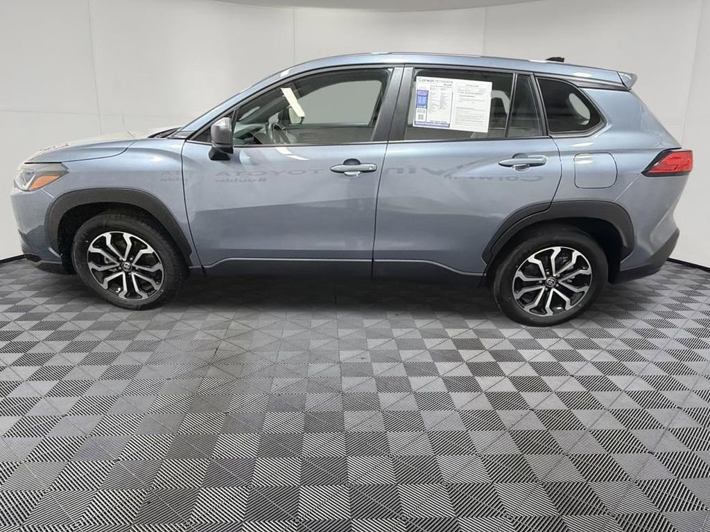 Used 2025 Toyota Corolla Cross AWD Hybrid image 9
