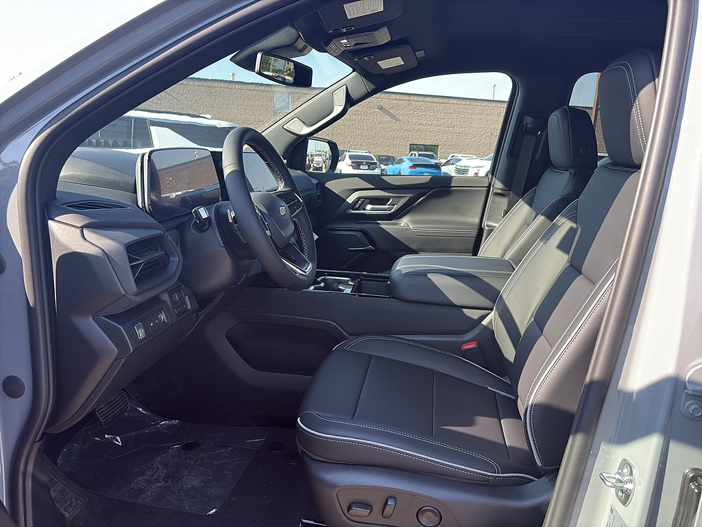 New 2026 Chevrolet Silverado EV LT AWD/4WD image 9