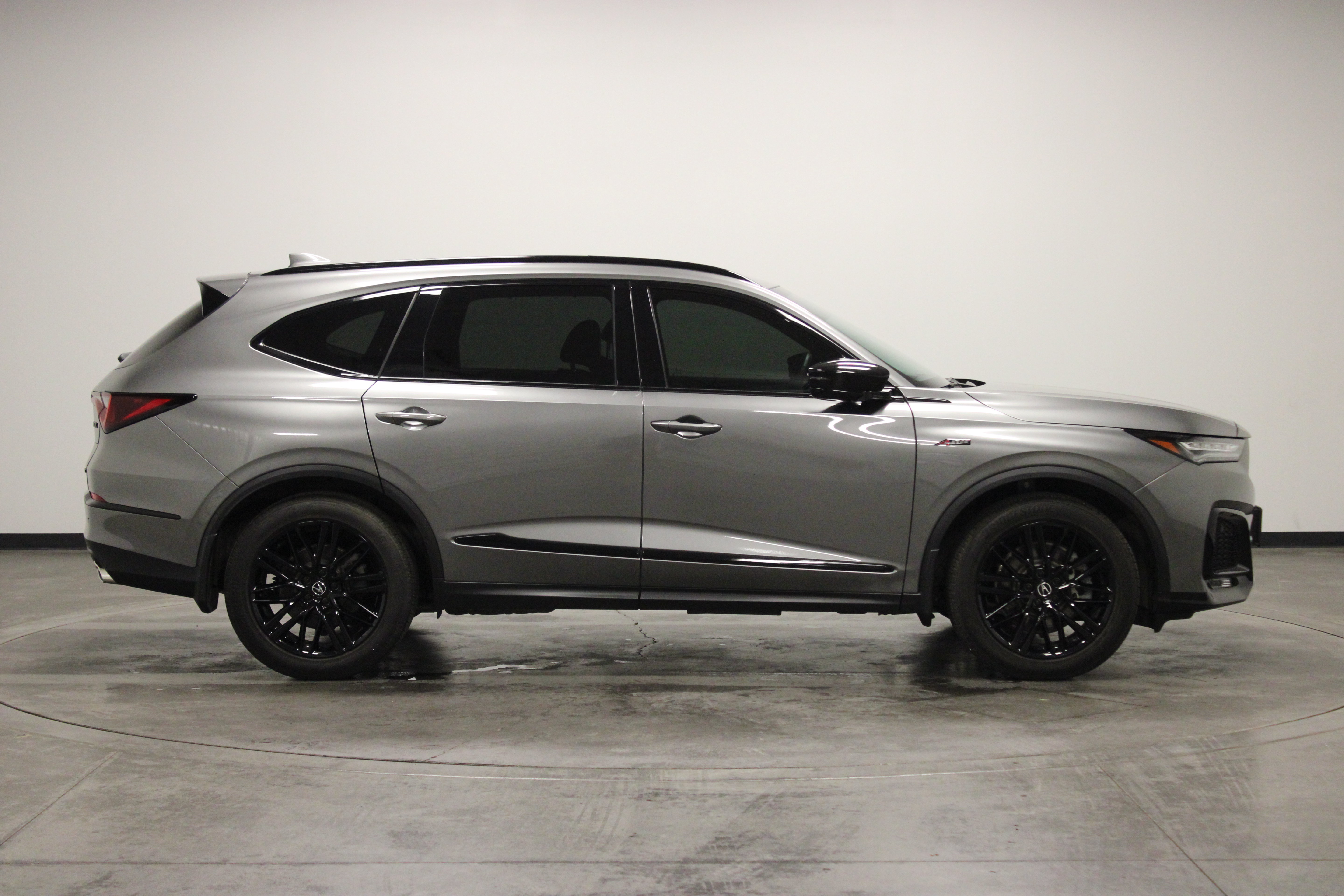 Used 2025 Acura MDX A-Spec AWD/4WD image 9