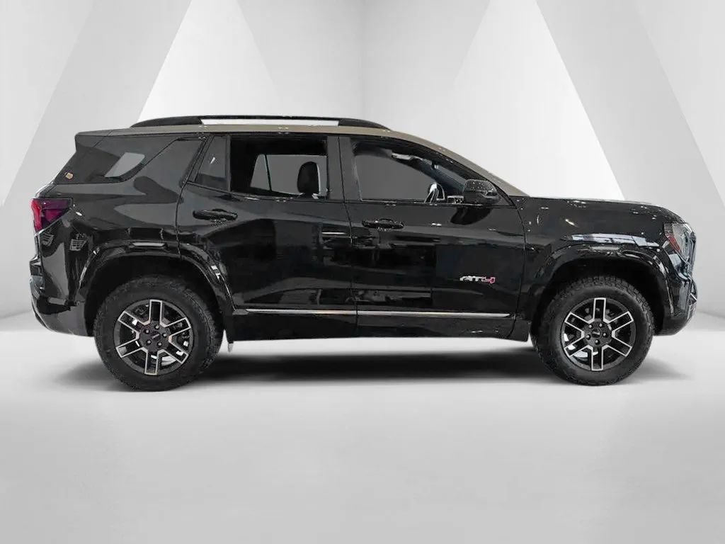 New 2027 GMC Terrain AT4 w/ Technology Package II AWD/4WD image 8