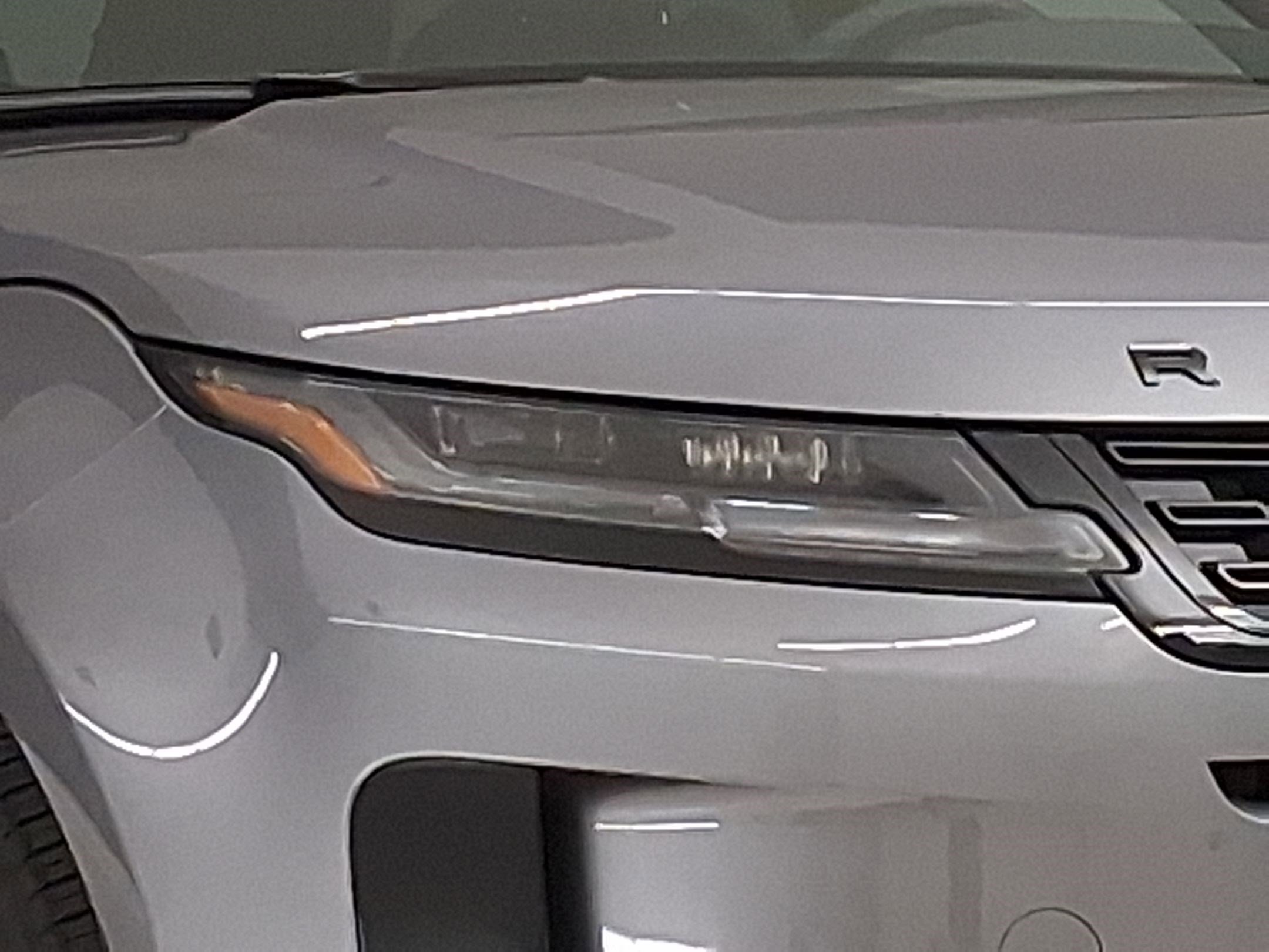 Used 2025 Land Rover Range Rover Evoque S image 9