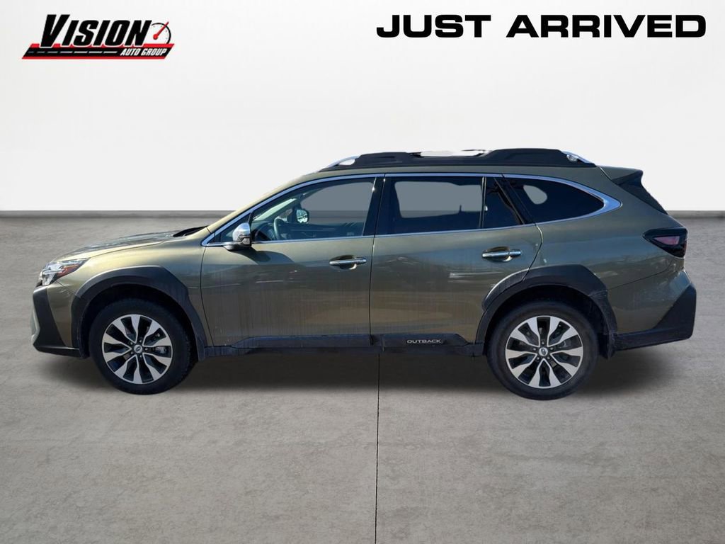 Used 2025 Subaru Outback Touring XT image 8