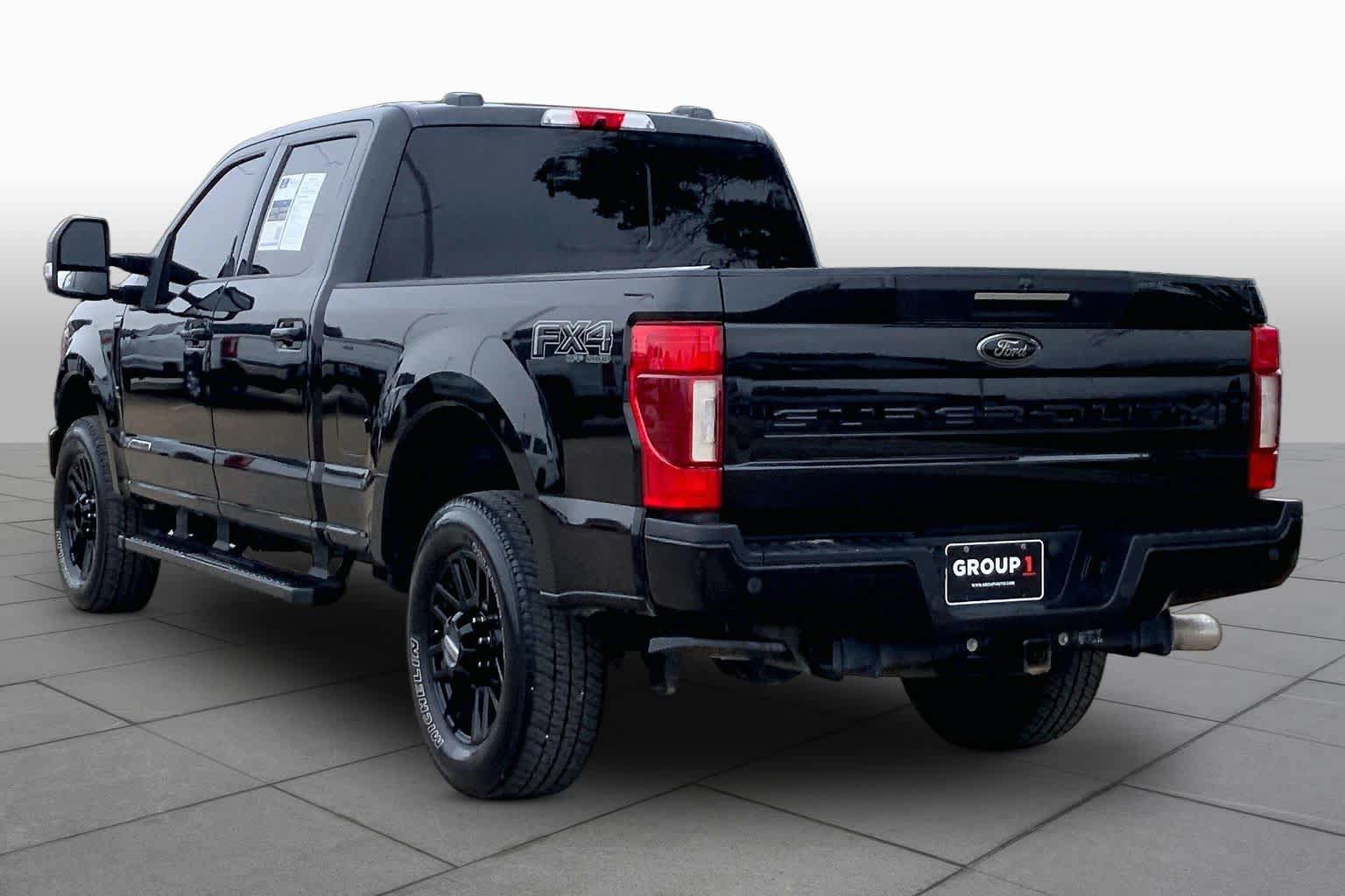 Used 2022 Ford F250 Lariat w/ Black Appearance Package AWD/4WD image 11