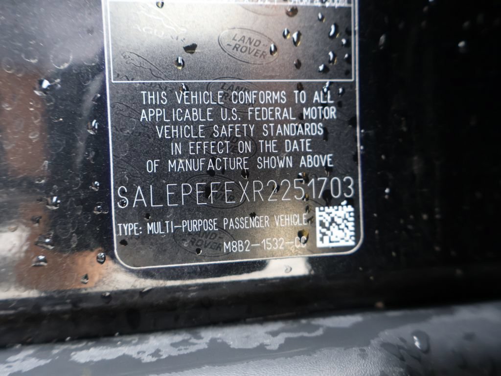 Used 2024 Land Rover Defender 110 SE AWD/4WD image 39