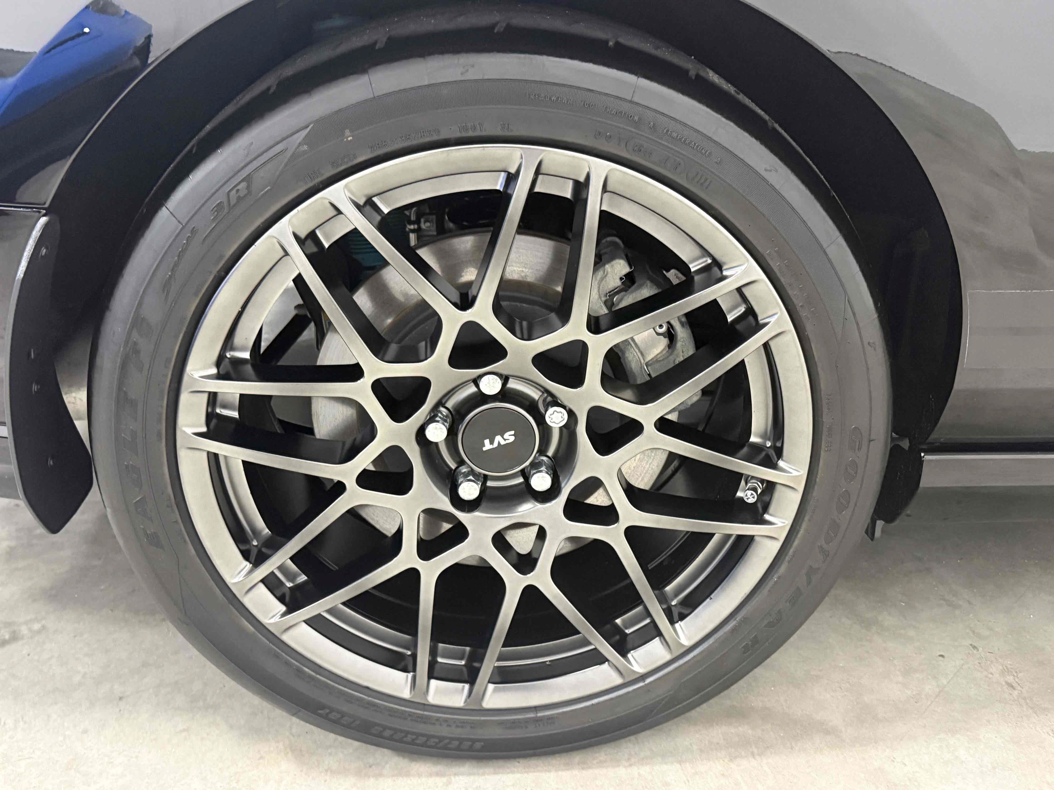 Used 2014 Ford Mustang Shelby GT500 w/ Equipment Group 821A RWD image 73