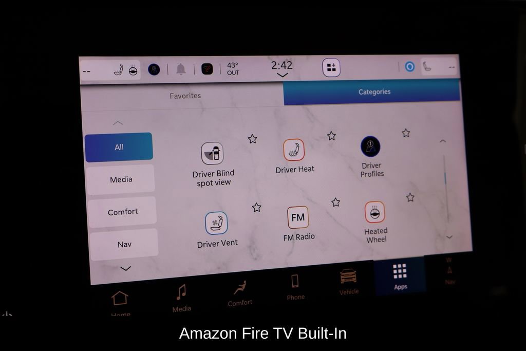 Used 2025 Jeep Wagoneer L Series II w/ Convenience Group I image 43