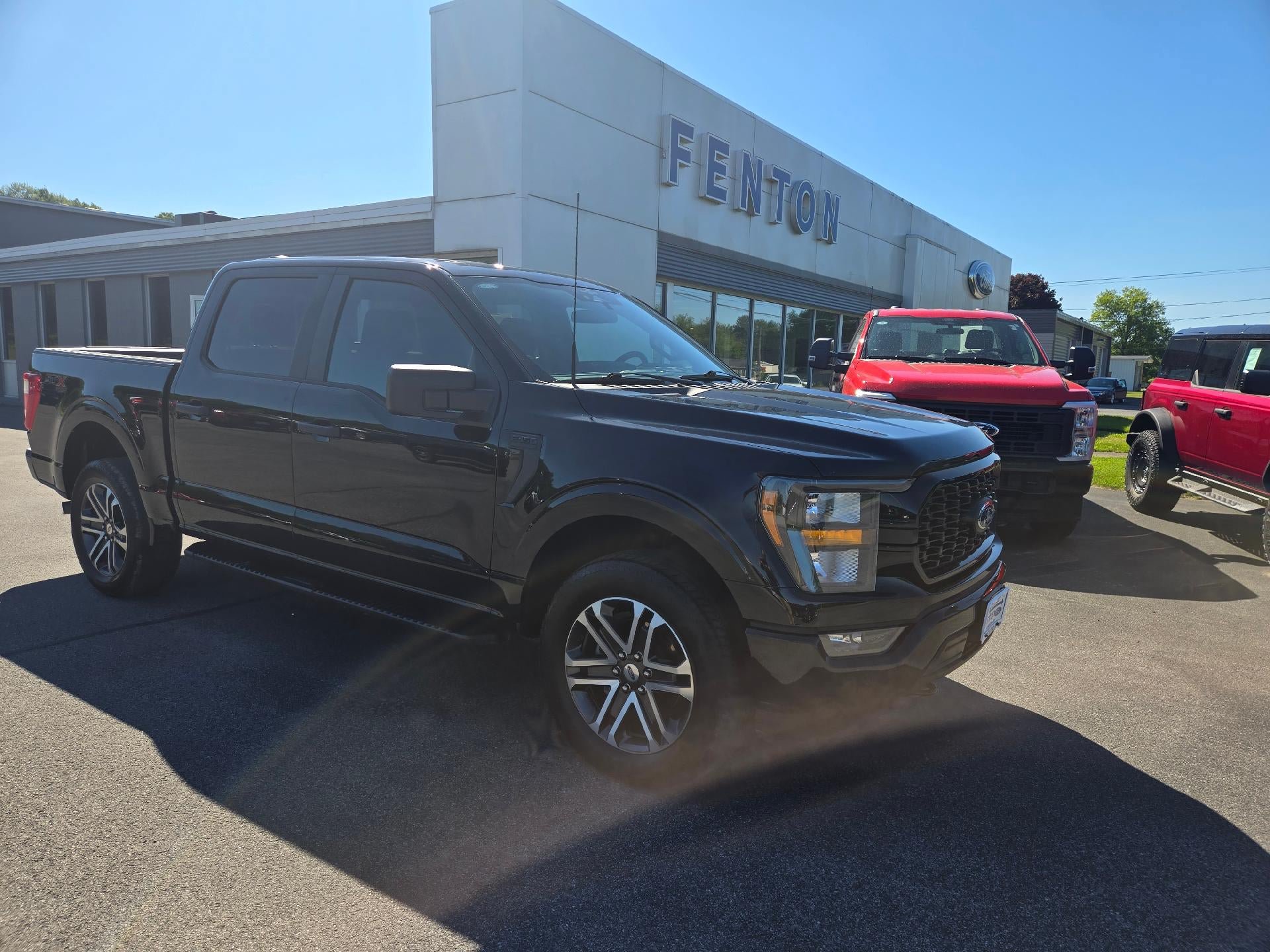 Used 2023 Ford F150 XL w/ STX Appearance Package AWD/4WD image 1