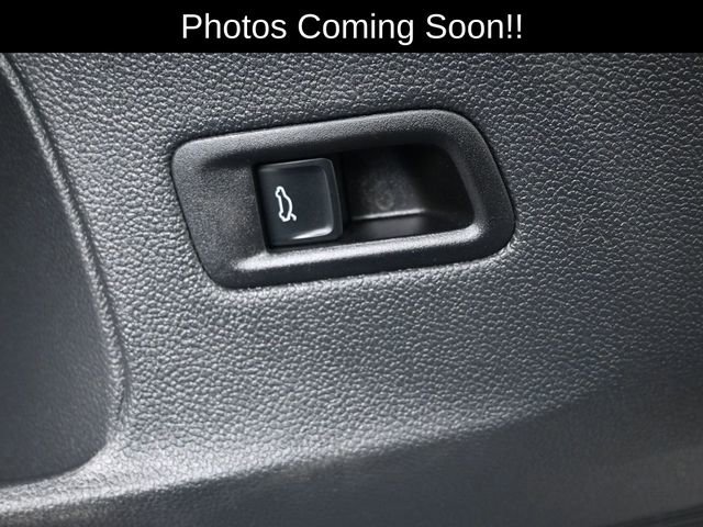 Used 2025 Volkswagen Atlas SEL image 8