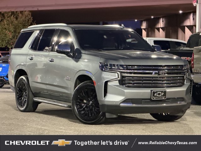 Used 2023 Chevrolet Tahoe Premier w/ Premium Package AWD/4WD image 2