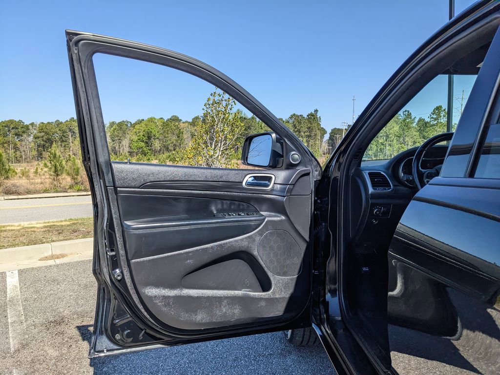 Used 2021 Jeep Grand Cherokee Laredo X image 51