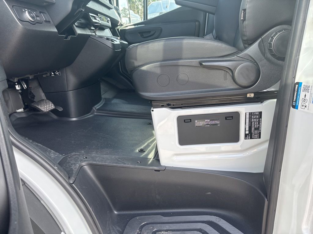 New 2026 Mercedes-Benz Sprinter 2500 image 16
