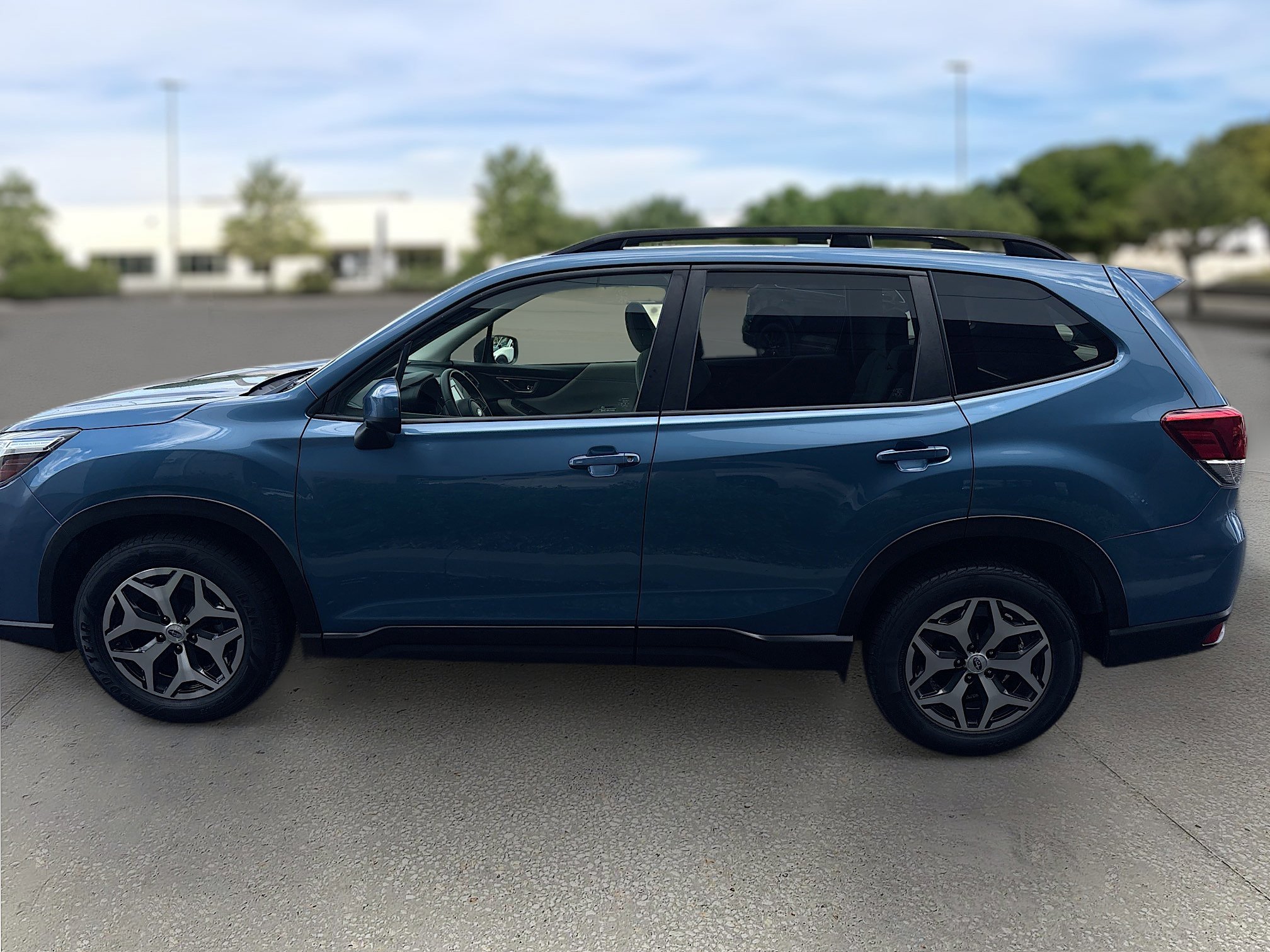 Used 2019 Subaru Forester Premium image 5