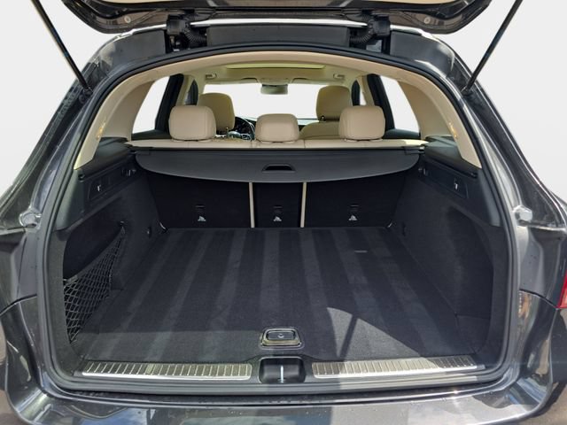 Used 2022 Mercedes-Benz GLC 300 4MATIC image 14
