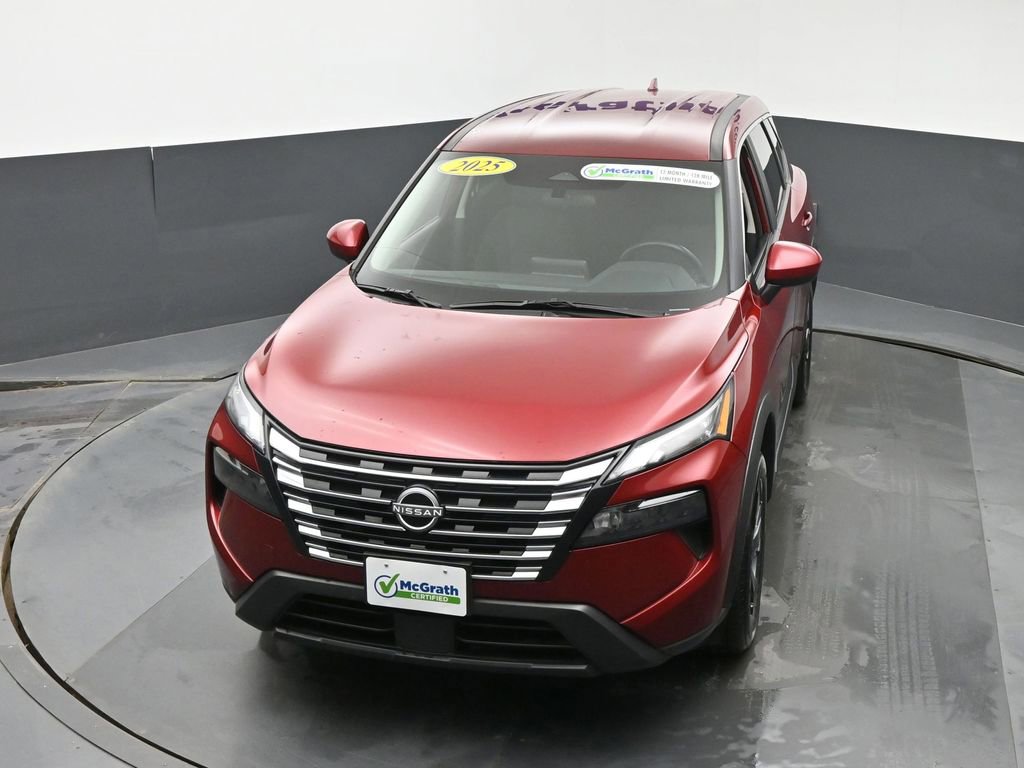 Used 2025 Nissan Rogue SV image 23