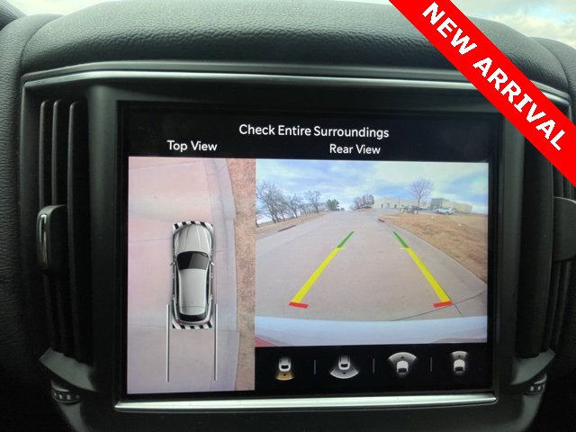 Used 2023 Maserati Levante Modena image 16