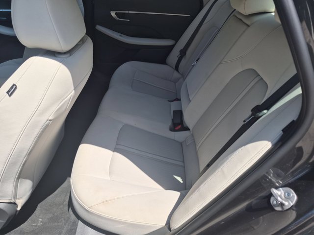 Used 2025 Hyundai Sonata SEL FWD image 27