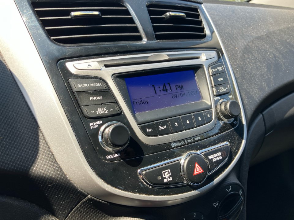 Used 2014 Hyundai Accent SE w/ Option Group 3 FWD image 20
