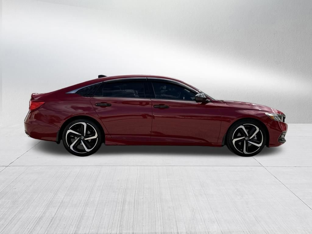 Used 2018 Honda Accord Sport image 4
