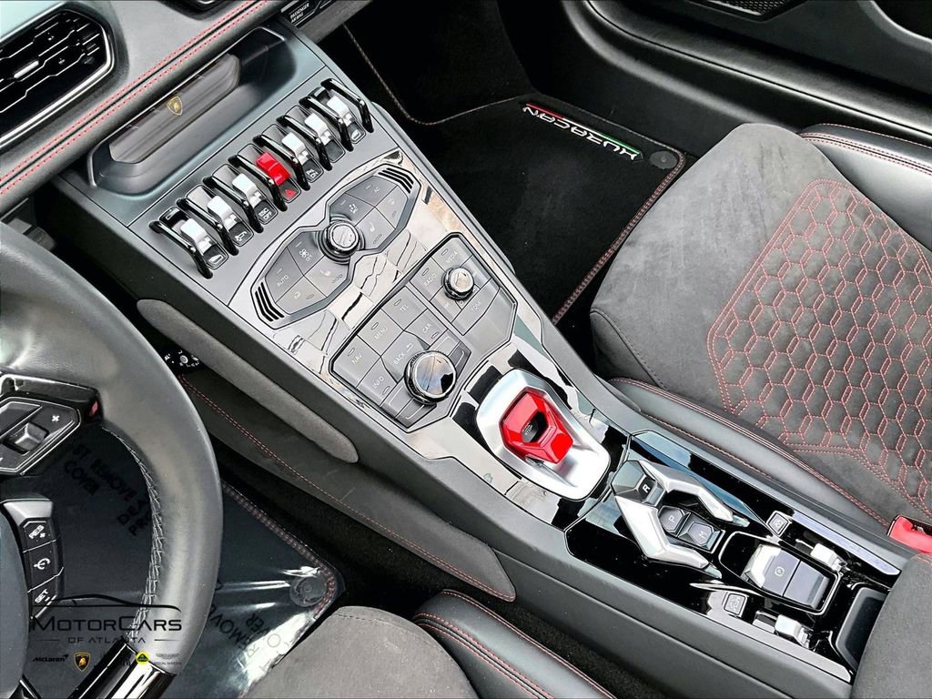 Used 2017 Lamborghini Huracan LP 610-4 AWD/4WD image 16