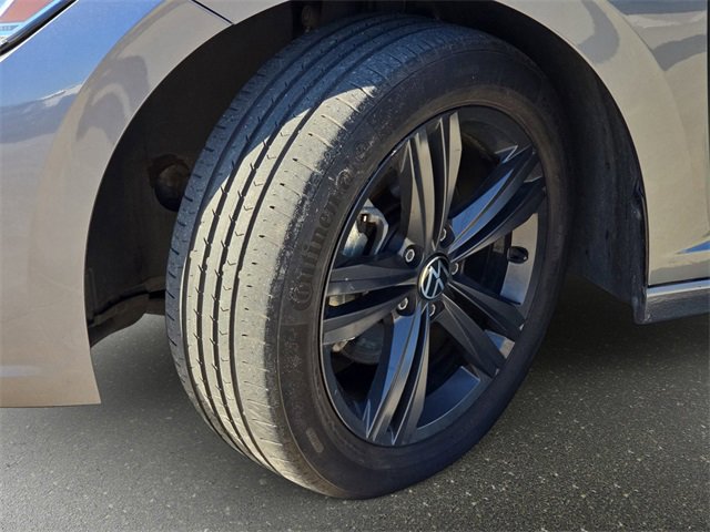 Used 2022 Volkswagen Jetta SE image 35