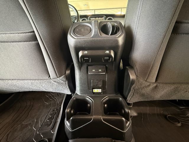 Used 2023 Jeep Gladiator Willys image 22