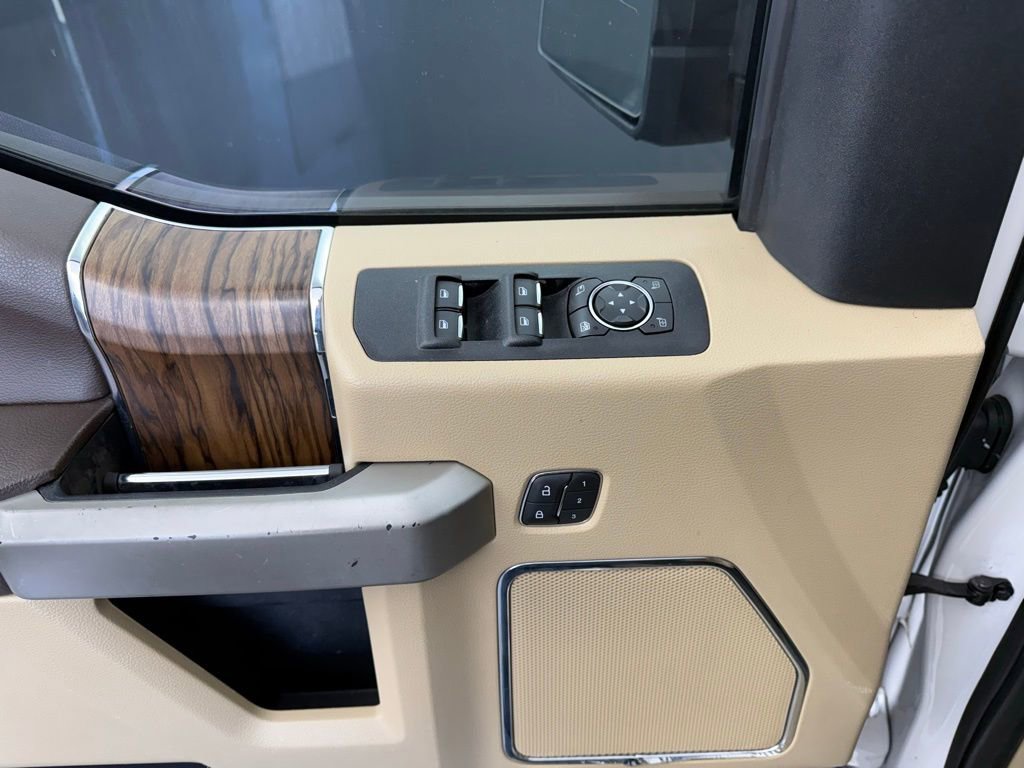 Used 2019 Ford F150 Lariat w/ Equipment Group 502A Luxury image 24