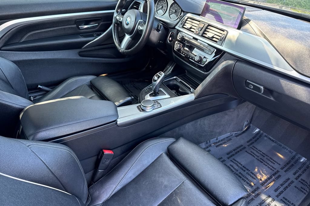Used 2020 BMW 430i Coupe w/ M Sport Package RWD image 15