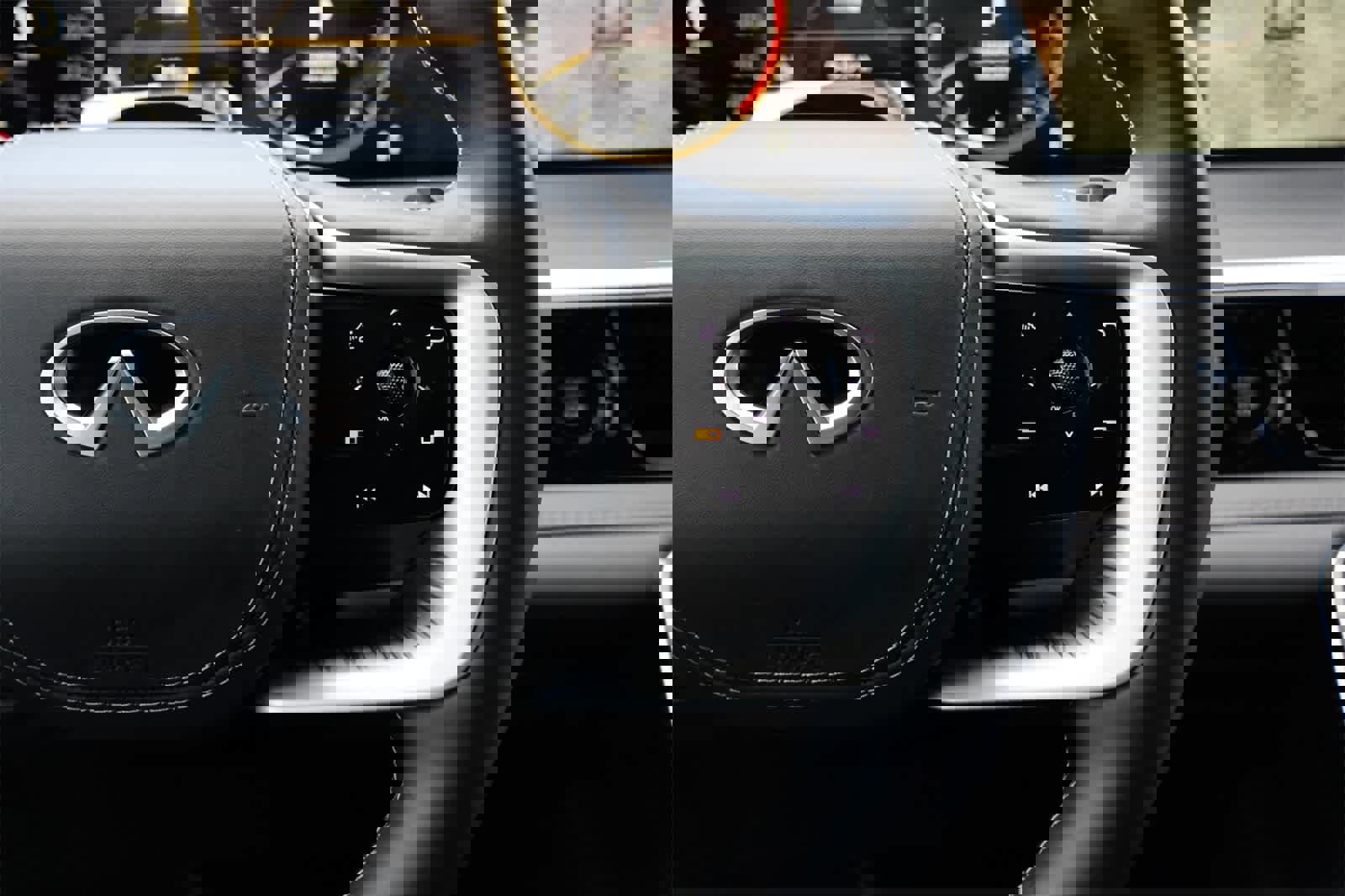 New 2025 INFINITI QX80 Sensory image 11