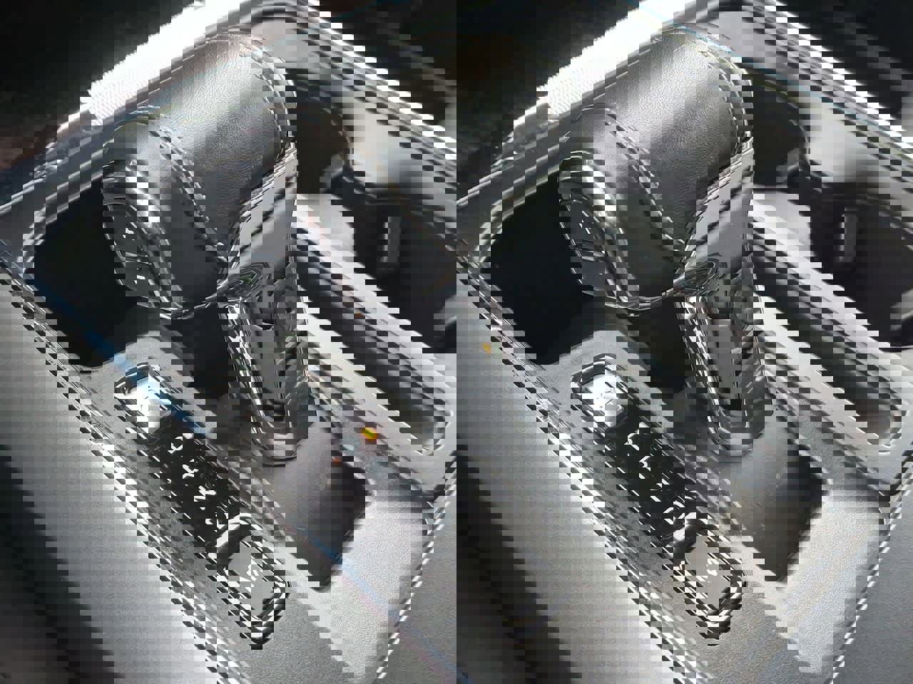 Used 2022 Ford F150 Lariat w/ FX4 Off-Road Package image 18