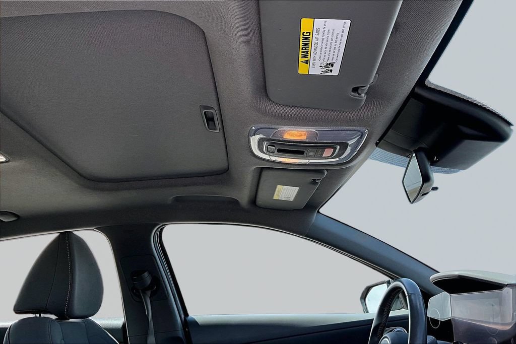 Used 2025 Hyundai Elantra SEL FWD image 27