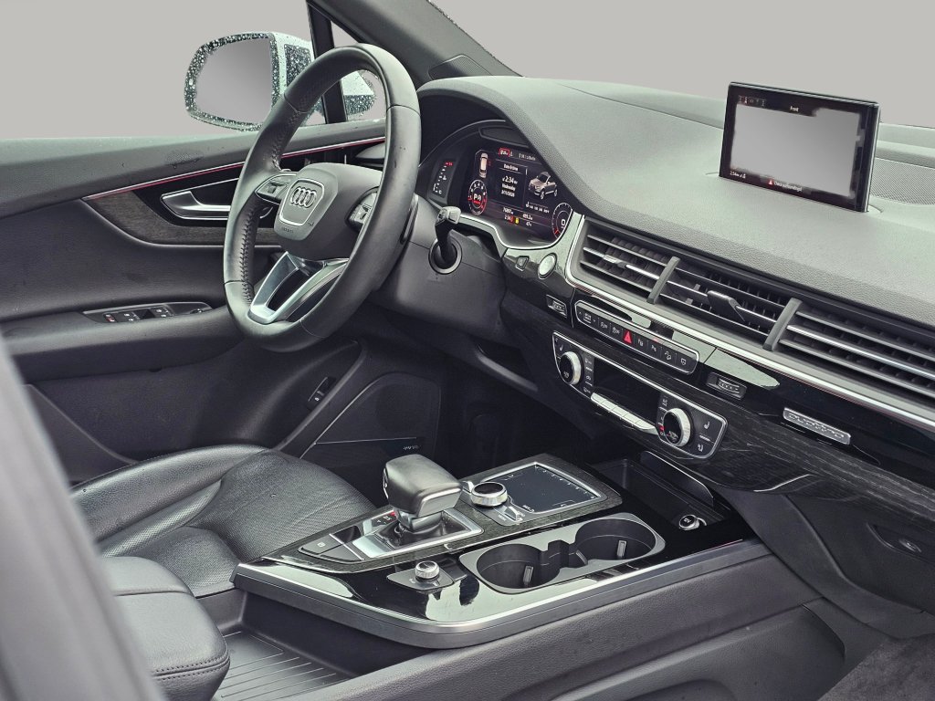 Used 2019 Audi Q7 3.0T Prestige w/ Prestige Package AWD/4WD image 27