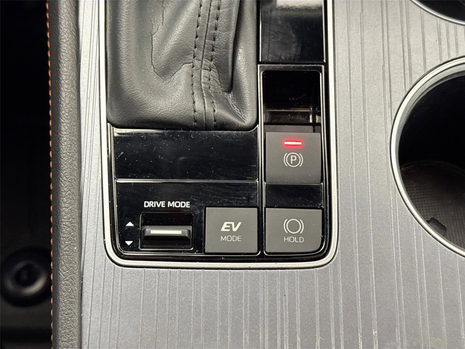 Certified 2022 Toyota Sienna XSE image 29