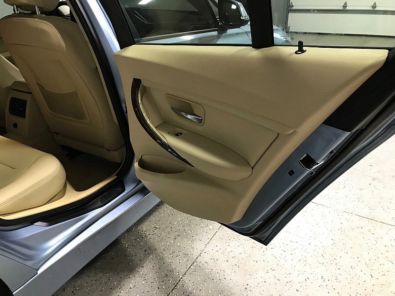 Used 2013 BMW 328i Sedan RWD image 15