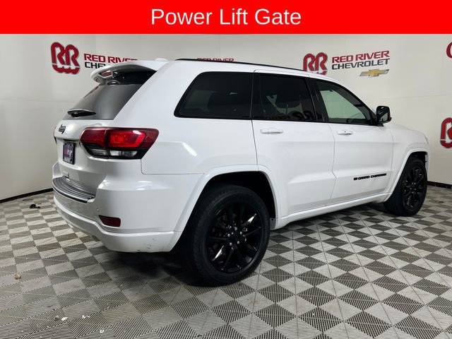 Used 2022 Jeep Grand Cherokee Laredo X image 9