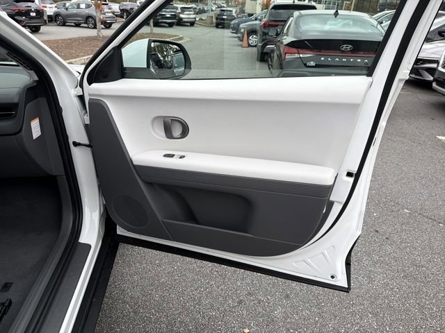 New 2026 Hyundai Ioniq 5 SE image 14