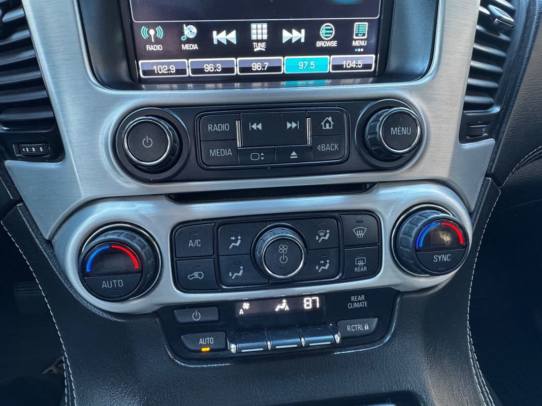 Used 2020 GMC Yukon SLE w/ SLE Value Package image 25